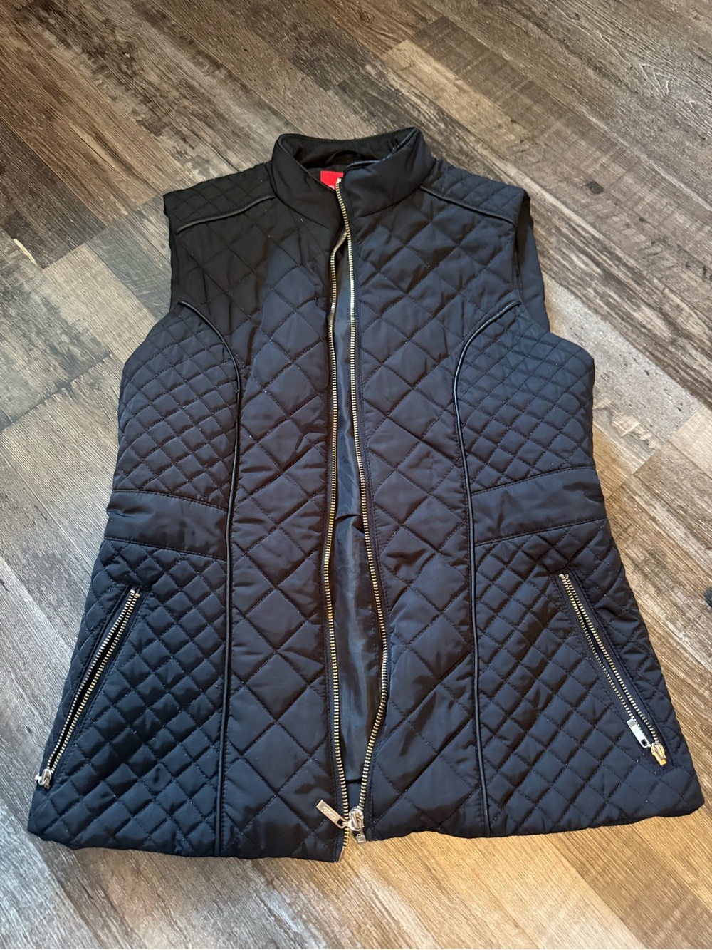 GUESS vest